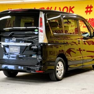 SERENA　セレナ　ハイウェイスター　【総合評価優良車】【４WD】