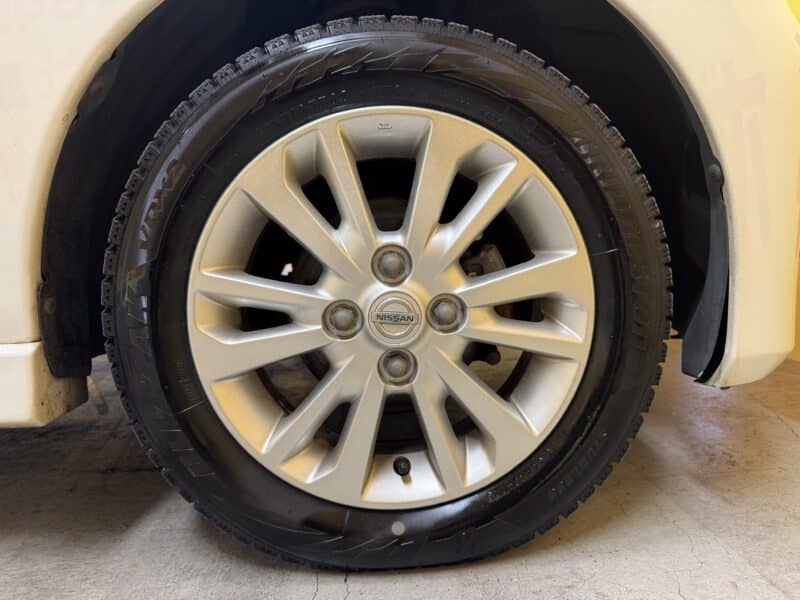 DAYZ デイズ ハイウェイスターX 【4WD】【車検2年付】【ワンオーナ―】