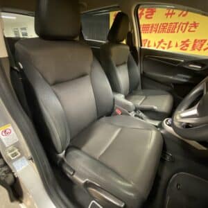 FIT フィットHV　Ｆパッケージ　