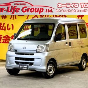 HIJET　ハイゼットカーゴ　デラックス　【４WD】【車検２年付】