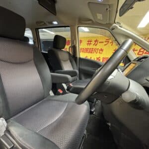 SERENA　セレナ　ハイウェイスター エアロモード【４WD】【特別仕様車】【総合評価優良車】