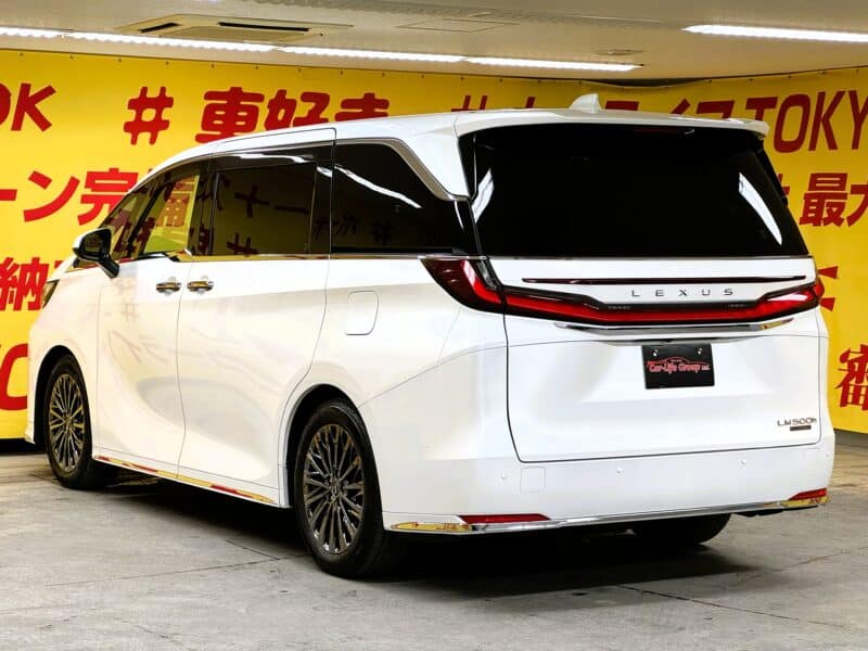 LEXUS LM500h エグゼクティブ【総合評価優良車】【4WD】【新車保証】