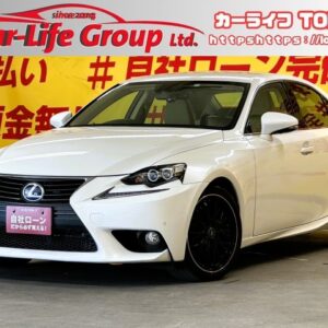LEXUS　レクサス　IS300ｈ ＂ハイブリッド車＂