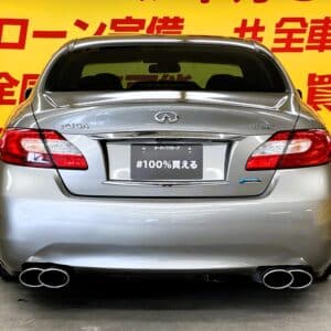 FUGA 　フーガ　ハイブリッド　【総合評価優良車】【カスタム】【車検２年付】