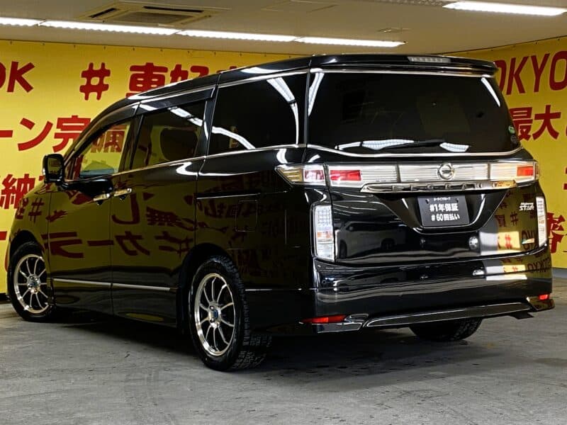 ELGRAND エルグランド 250ハイウェイスター アーバンクロム【特別仕様車】【4WD】【車検2年付】