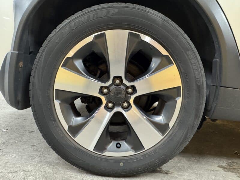 IMPREZA インプレッサ XV HV 2.0i-L 【総合評価優良車】【4WD】【車検2年付】