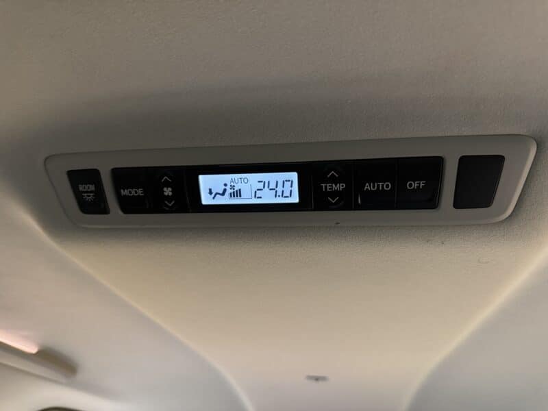 VELLFIRE ヴェルファイア 2.4Z プラチナセレクションⅡ タイプゴールド【特別仕様車】【車検2年付】