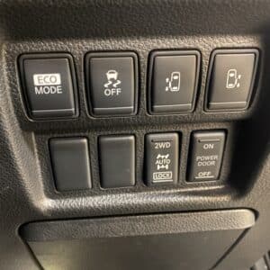 ELGRAND エルグランド 250ハイウェイスター アーバンクロム【特別仕様車】【4WD】【車検2年付】