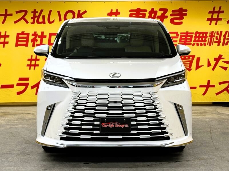 LEXUS LM500h エグゼクティブ【総合評価優良車】【4WD】【新車保証】