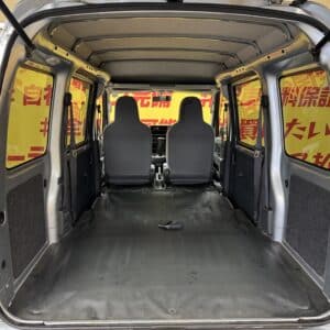 HIJET　ハイゼットカーゴ　デラックス　【４WD】【車検２年付】