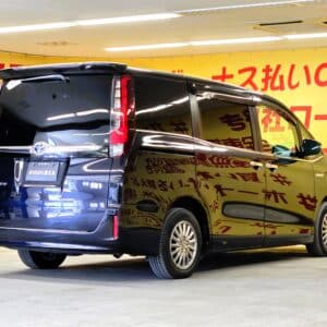 ESQUIRE エスクァイア　HV　Gi　