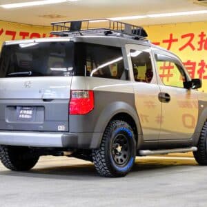 ELEMENT エレメント ベースグレード 【4WD】