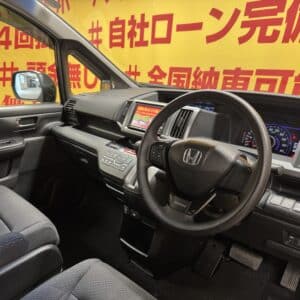 STEPWGN　ステップワゴンスパーダ　Z　【車検２年付】