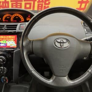 VITZ ヴィッツ RS 【5MT】