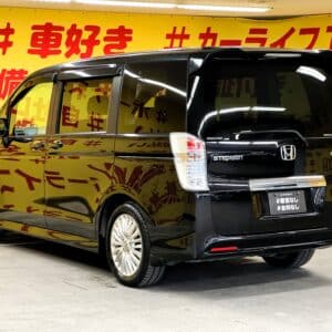 STEPWGN　ステップワゴンスパーダ　Z　【車検２年付】