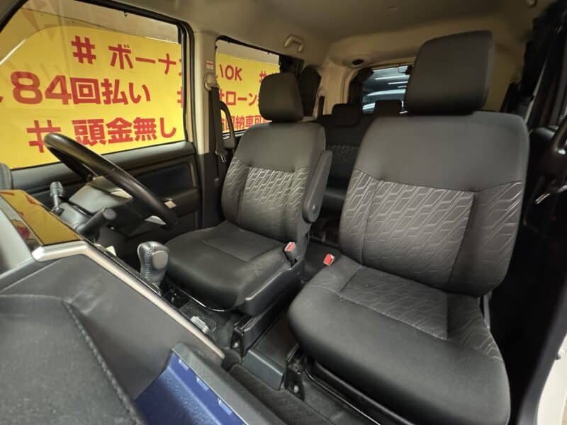 ROOMY ルーミー カスタムG T 【ターボ】