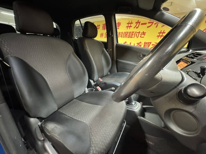 VITZ ヴィッツ RS 【5MT】