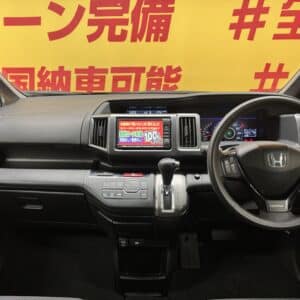 STEPWGN　ステップワゴンスパーダ　Z　【車検２年付】