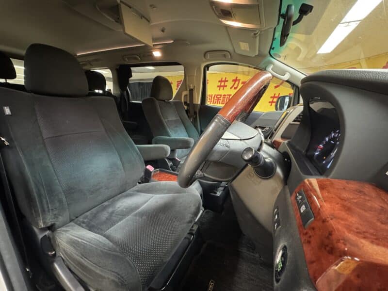 VELLFIRE ヴェルファイア 2.4ZプラチナセレクションⅡ 【特別仕様車】【4WD】