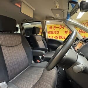 SERENA セレナ ハイウェイスター S-HV 【後期型】【車検2年付】