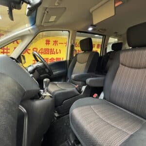 SERENA セレナ ハイウェイスター S-HV 【後期型】【車検2年付】