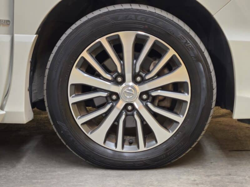 SERENA セレナ ハイウェイスター クロスギア S-HYBRID アドバンスドセーフティパッケージ【後期型】