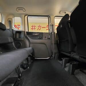 N-BOX　カスタムGターボパッケージ　【4WD】【ターボ車】