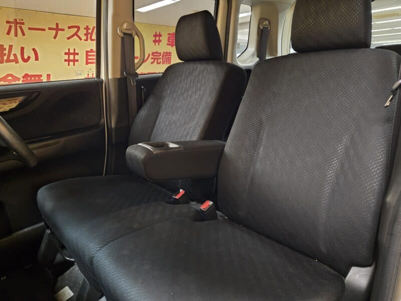 N-BOX カスタムGターボパッケージ 【4WD】【ターボ車】