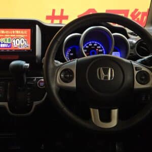 N-BOX　カスタムGターボパッケージ　【4WD】【ターボ車】