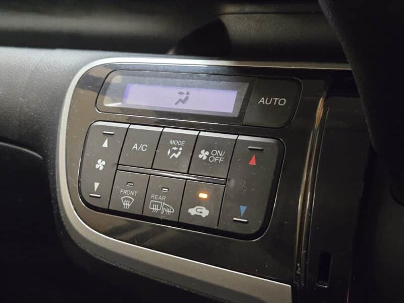 N-BOX カスタムGターボパッケージ 【4WD】【ターボ車】