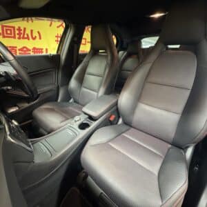 MERCEDES BENZ メルセデス・ベンツ　GLA250 4マチック【4WD】【総合評価優良車】【車検２年付】