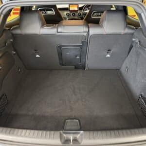 MERCEDES BENZ メルセデス・ベンツ　GLA250 4マチック【4WD】【総合評価優良車】【車検２年付】