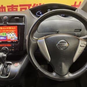 SERENA セレナ ライダー パフォーマンススペック ブラックライン S-HYBRID 【特別仕様車】