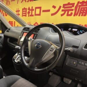 SERENA セレナ ハイウェイスター S-HV 【後期型】【車検2年付】
