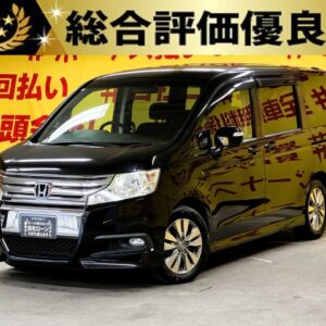 STEPWGN　ステップワゴンスパーダ　Z【車検２年付】