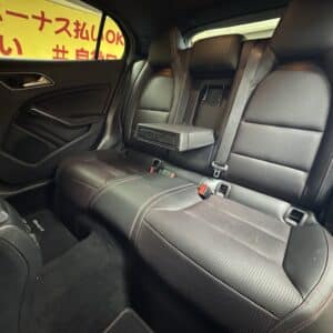 MERCEDES BENZ メルセデス・ベンツ　GLA250 4マチック【4WD】【総合評価優良車】【車検２年付】