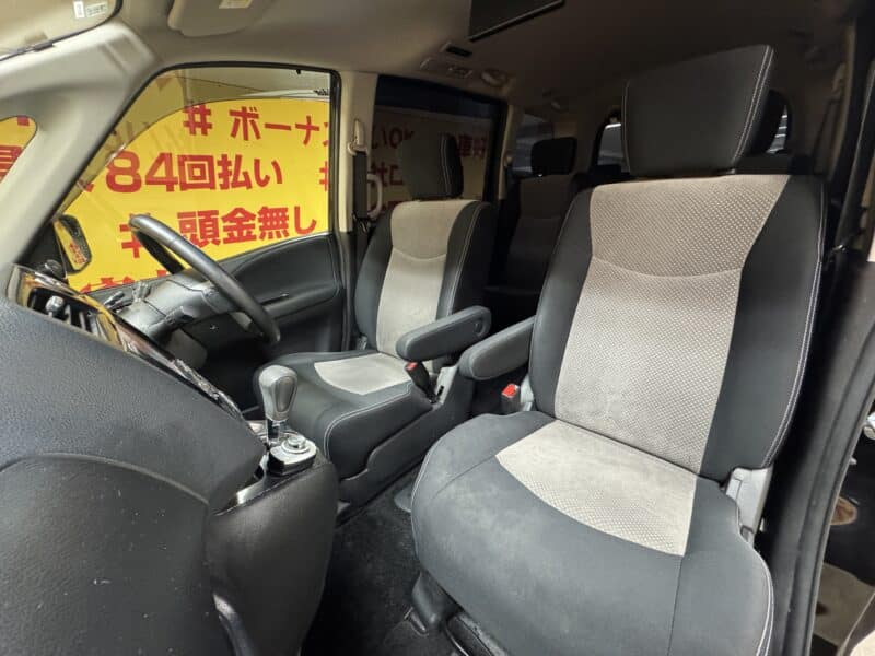 SERENA セレナ ライダー パフォーマンススペック ブラックライン S-HYBRID 【特別仕様車】