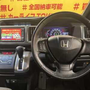 STEPWGN　ステップワゴンスパーダ　Z【車検２年付】
