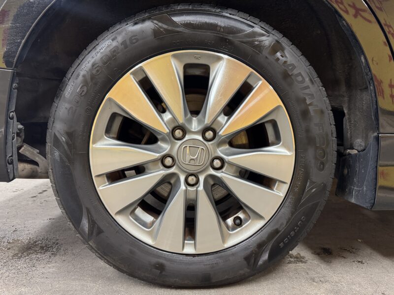 STEPWGN ステップワゴンスパーダ Z【車検2年付】