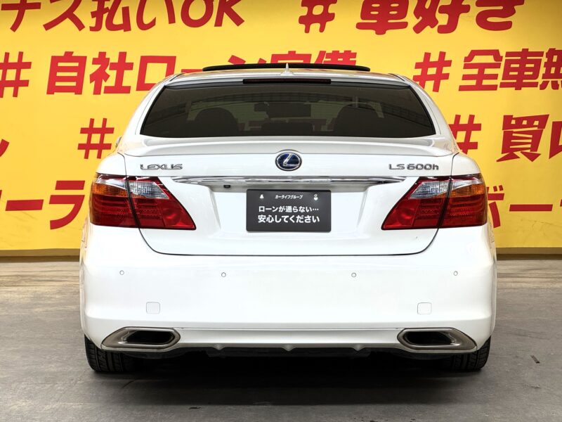 LEXUS レクサス LS600h Iパッケージ【4WD】