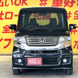 N-BOXカスタム　G・Lパッケージ【車検２年付】