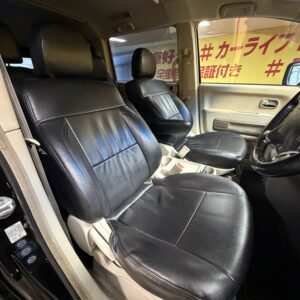 DELICA　デリカD5　Gプレミアム　【4WD】【カスタム】【車検２年付】