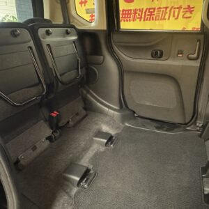 N-BOXカスタム　G・Lパッケージ【車検２年付】