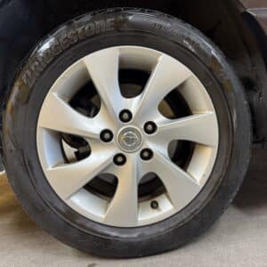 SERENA　セレナ　ハイウェイスター Vセレクション【総合評価優良車】【特別仕様車】【タイヤ4本新品装着】