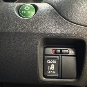 N-BOXカスタム　G・Lパッケージ【車検２年付】