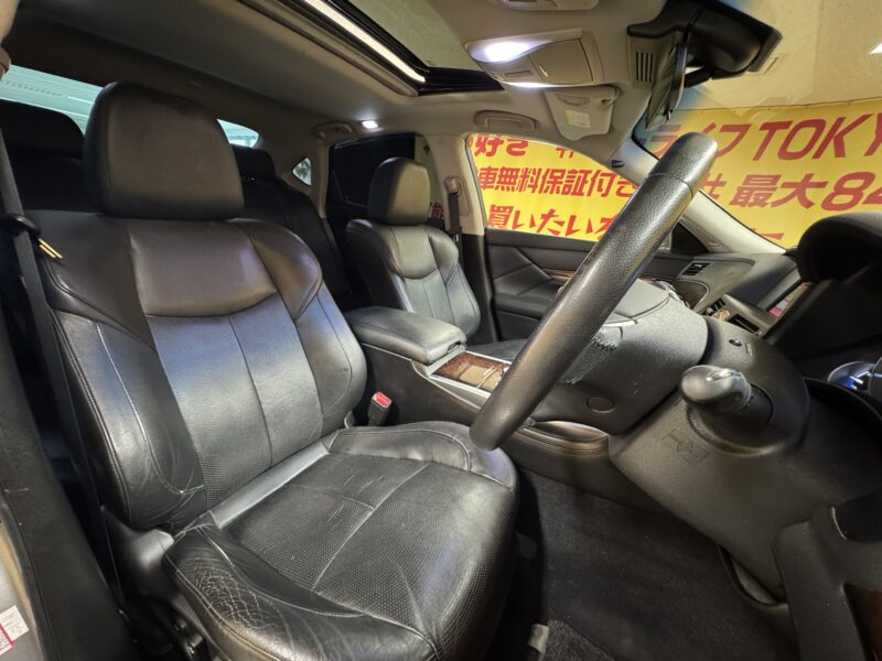 FUGA フーガHV 【カスタム】【サンルーフ】【車検2年付】