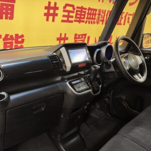 N-BOX　カスタム　GL  パッケージ　【車検2年付】