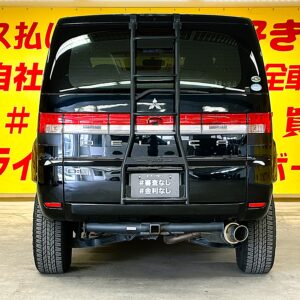 DELICA　デリカD5　Gプレミアム　【4WD】【カスタム】【車検２年付】