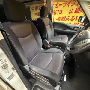 SERENA　セレナ　ハイウェイスター　【総合評価優良車】【車検2年付】【1年保証】