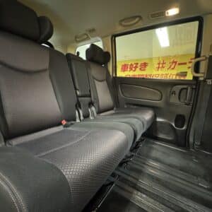 SERENA　セレナ　ハイウェイスター Vセレクション【総合評価優良車】【特別仕様車】【タイヤ4本新品装着】